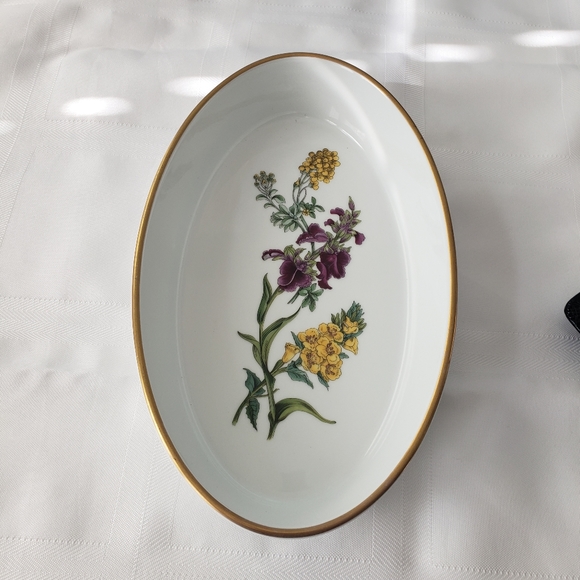 Spode - Picture 2 of 8